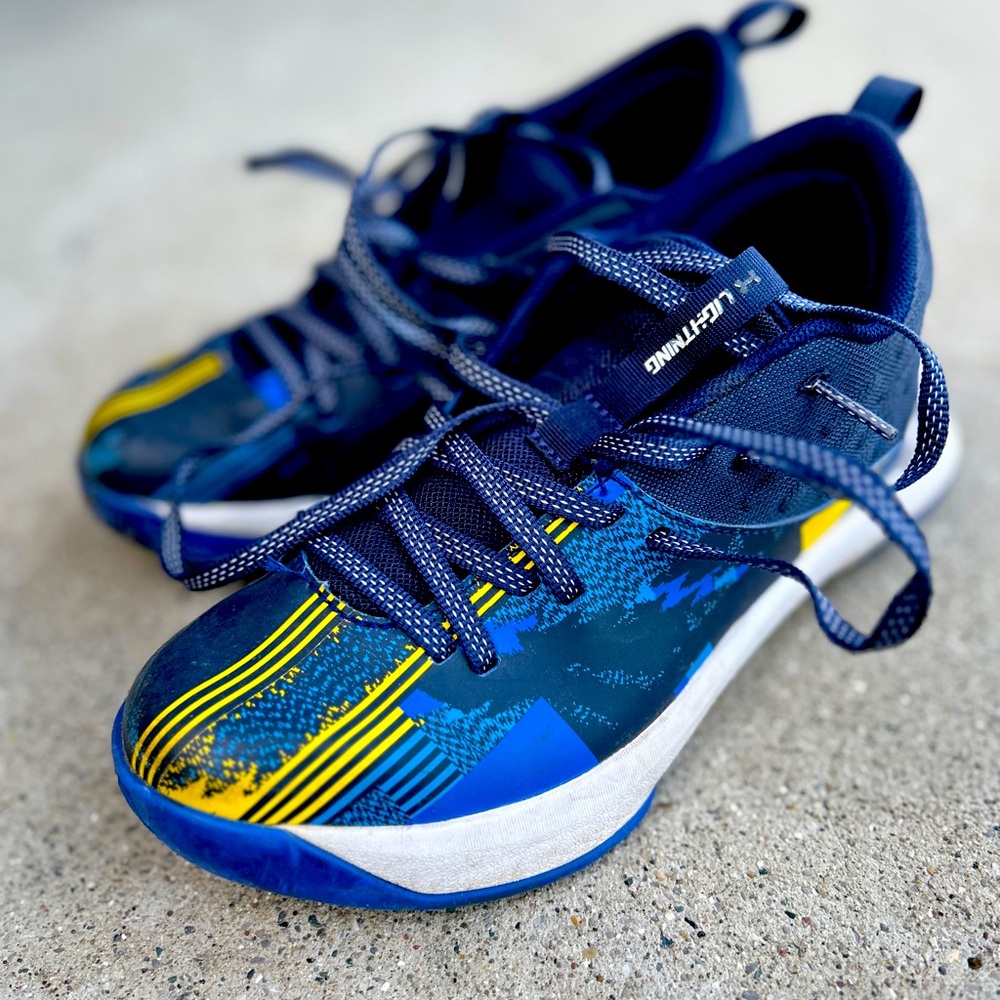Under Armour shoes